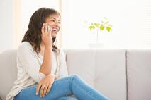 woman using phone to call